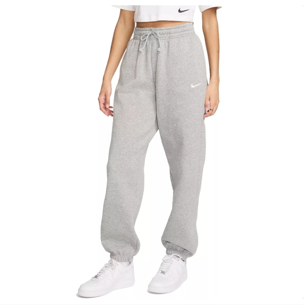 Nike Women's High-Waisted Oversized Sweatpants